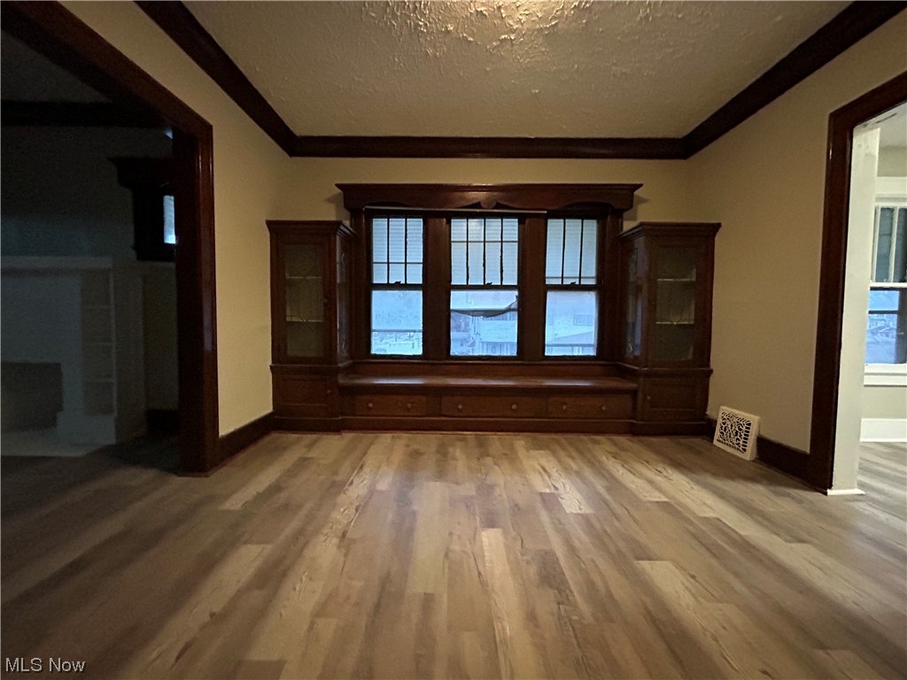 David Gore Realty Cos Oakview - Residential Lease