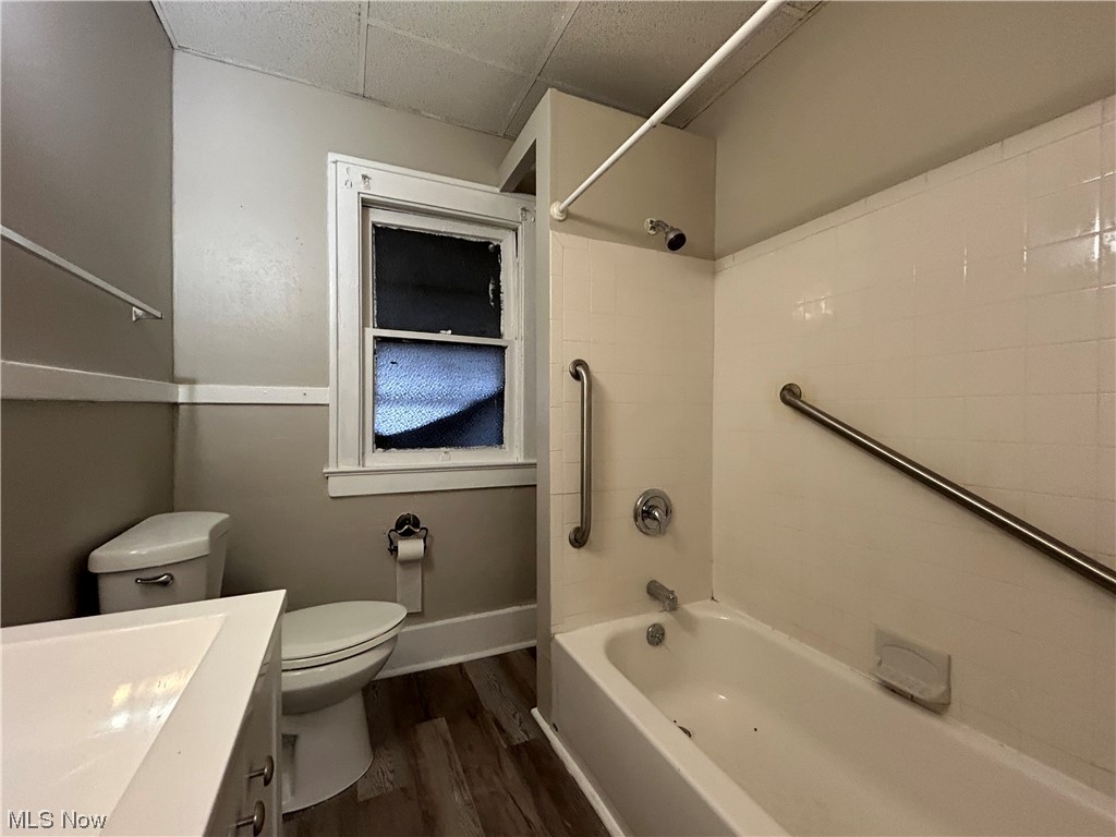 David Gore Realty Cos Oakview - Residential Lease