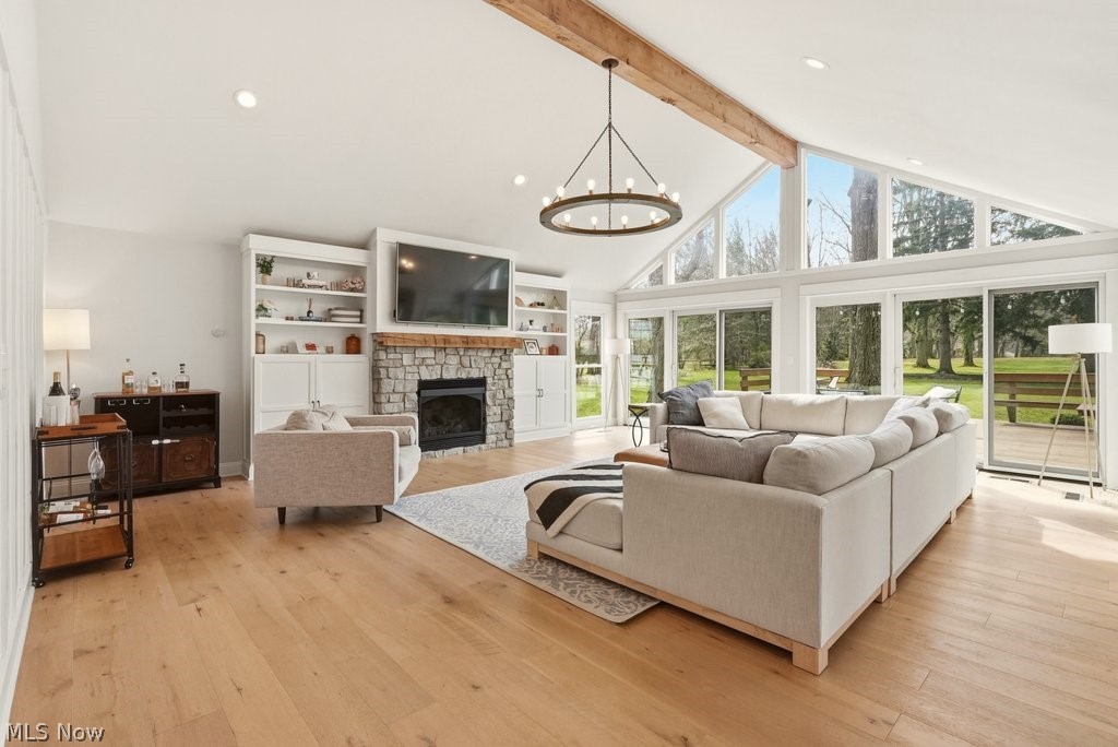 Bolingbrook Acres - Residential