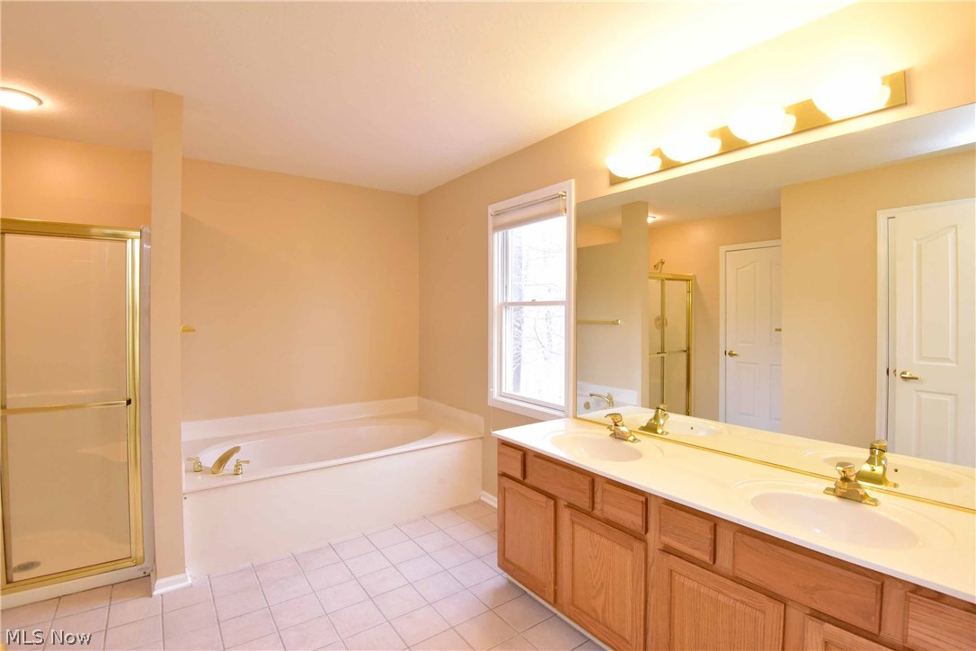 Macintosh Farms - Residential