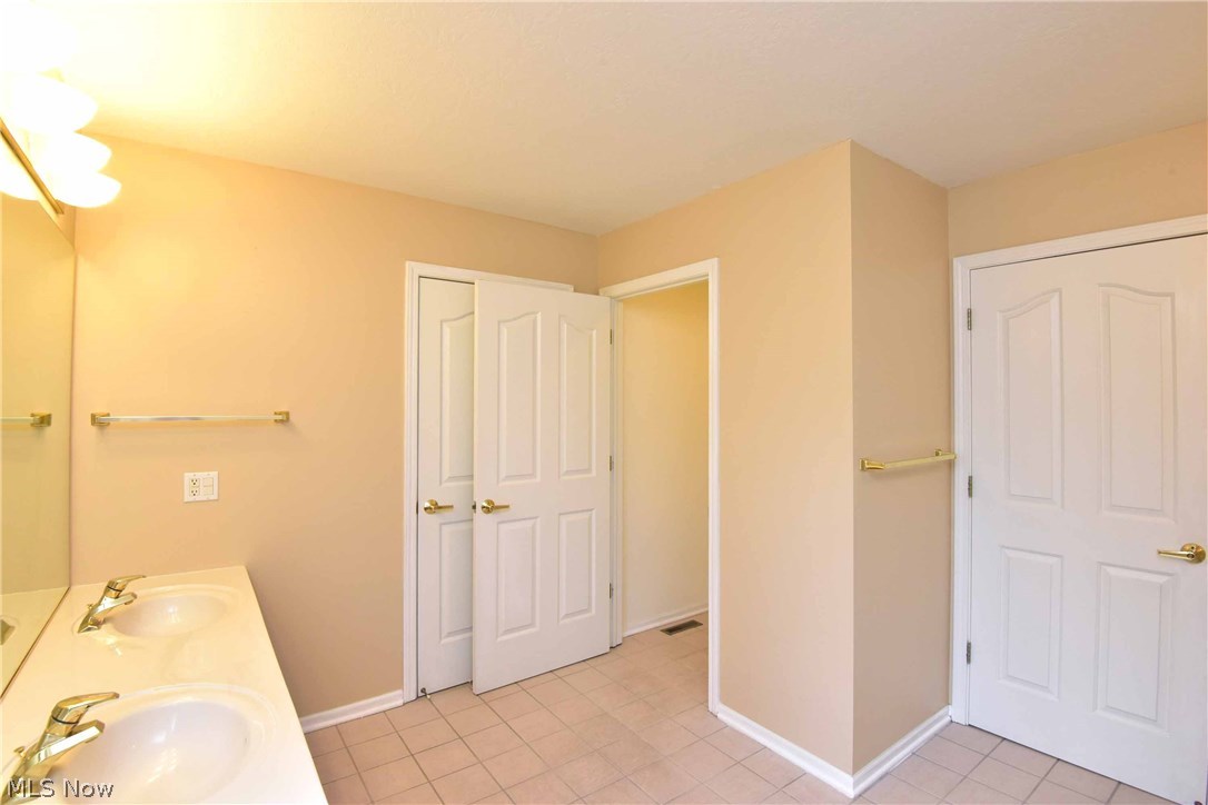 Macintosh Farms - Residential