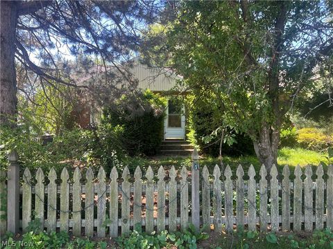 Homes For Sale - 4450 7th Street<br/> Stark County, Canton, OH 44708