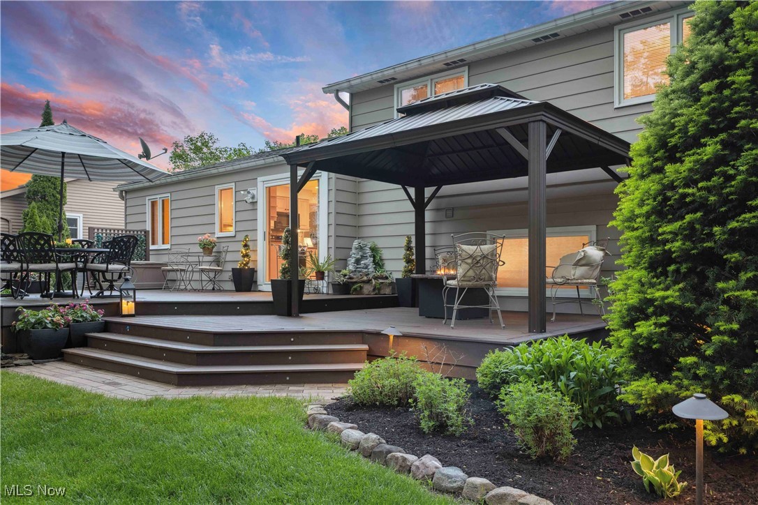 20474 Sandalwood Lane, Strongsville, Ohio image 36