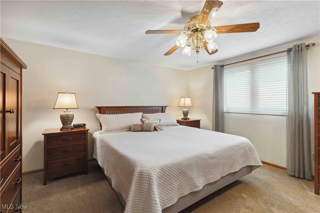 20474 Sandalwood Lane, Strongsville, Ohio image 24