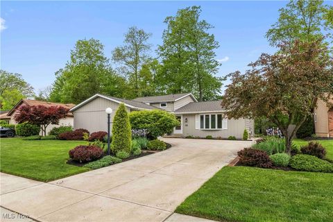 20474 Sandalwood Lane Strongsville OH 44149