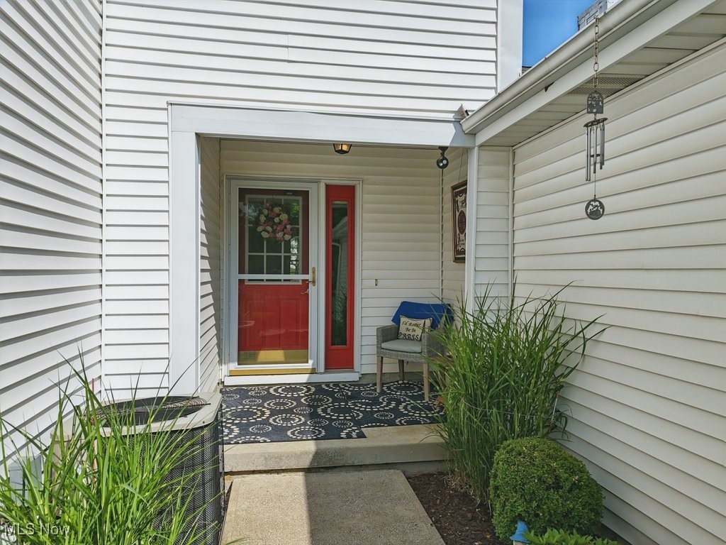 6604 Hidden Lake Trail