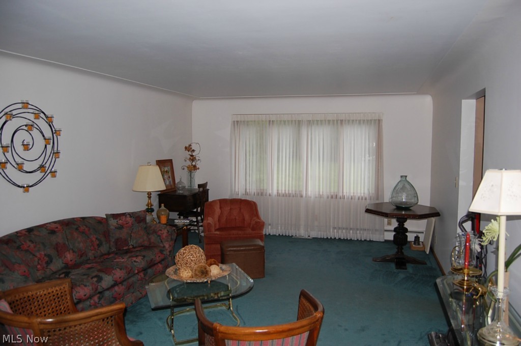 Hawthorne Acres - Residential