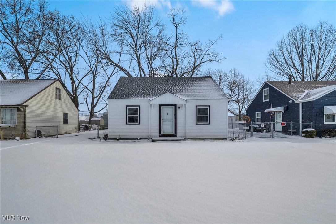 West 143rd Street 01 - Residential