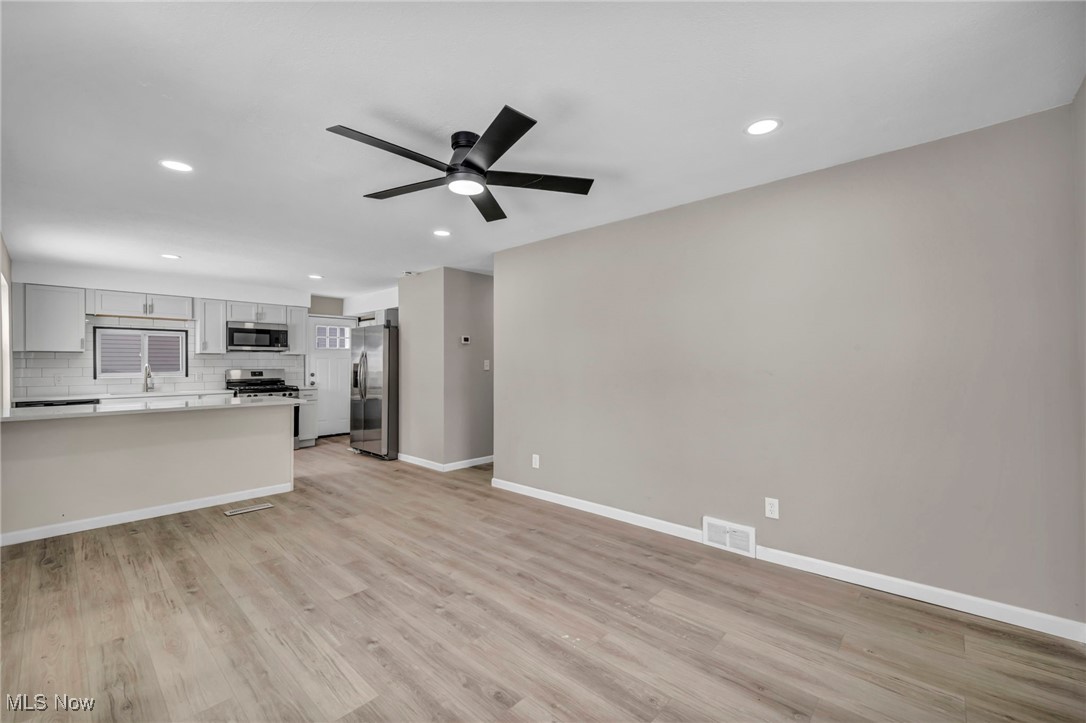 West 143rd Street 01 - Residential