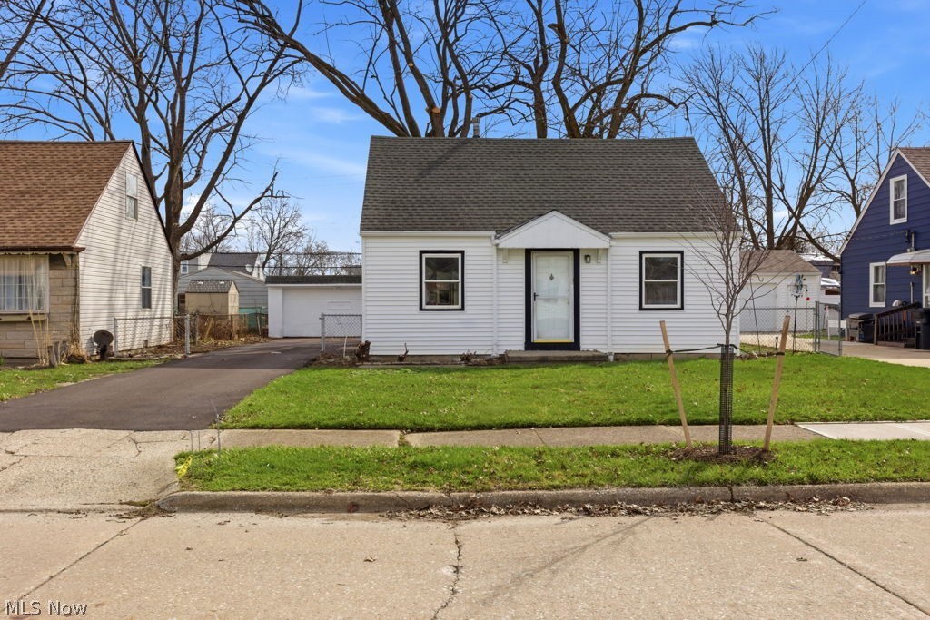 West 143rd Street 01 - Residential