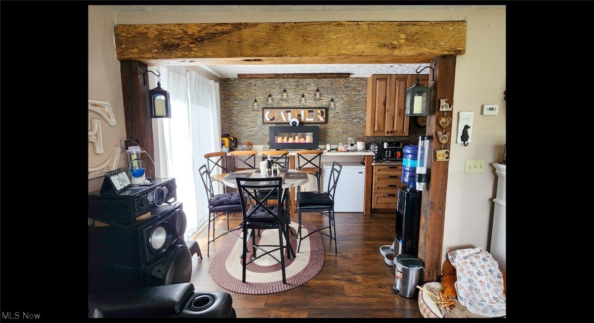 Ivy Hill Condos - Residential