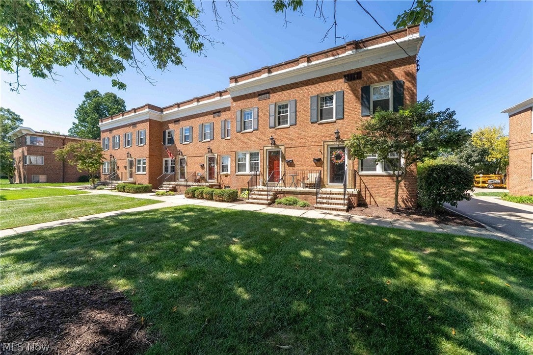 2684 Wooster Road