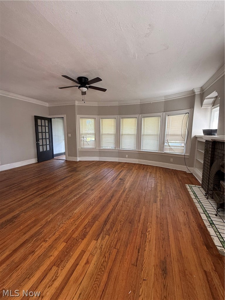 3328 E 139th Street