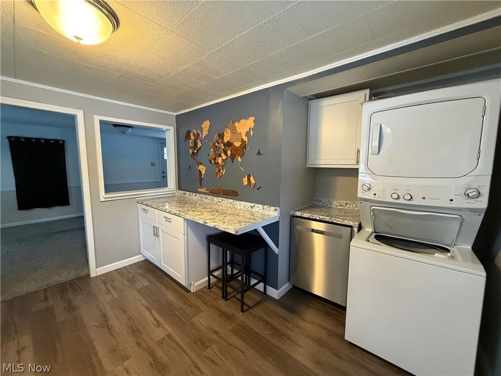 Photo of 3785 S Cleveland Massillon Road, Norton, OH 44203 (MLS # 5186275)