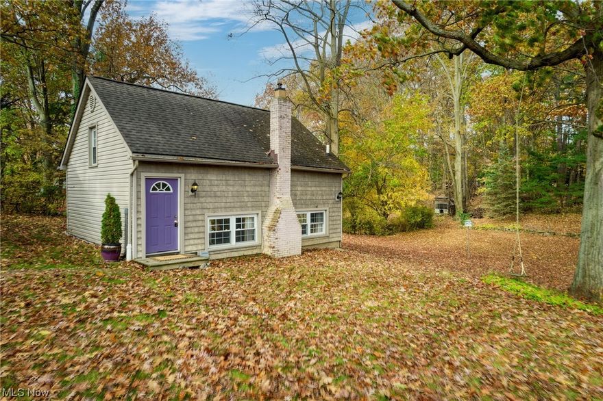 Charming Cottage with Wooded View, Spacious Lot and Modern Amenities!
This lovely cottage boasts beautiful views of wooded landscapes and sits on almost an acre of land. Inside, the open concept living area features an updated kitchen with oak cabinets, ceramic tile, and all appliances included. There's also a bathroom with a shower and convenient stackable laundry, two light-filled bedrooms with plenty of closet space, and a cozy living room with built-in shelving. To top it off, a two-car detached garage offers plenty of space for your vehicles and storage needs. Enjoy the peace and comfort of this gorgeous property! Property is being sold AS-IS, seller will make no repairs.