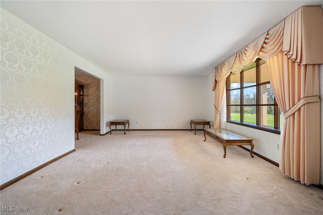 11440 N Durkee Road, Grafton, Ohio image 3