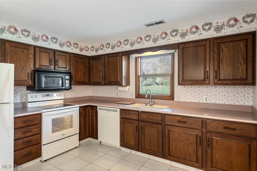 11440 N Durkee Road, Grafton, Ohio image 8