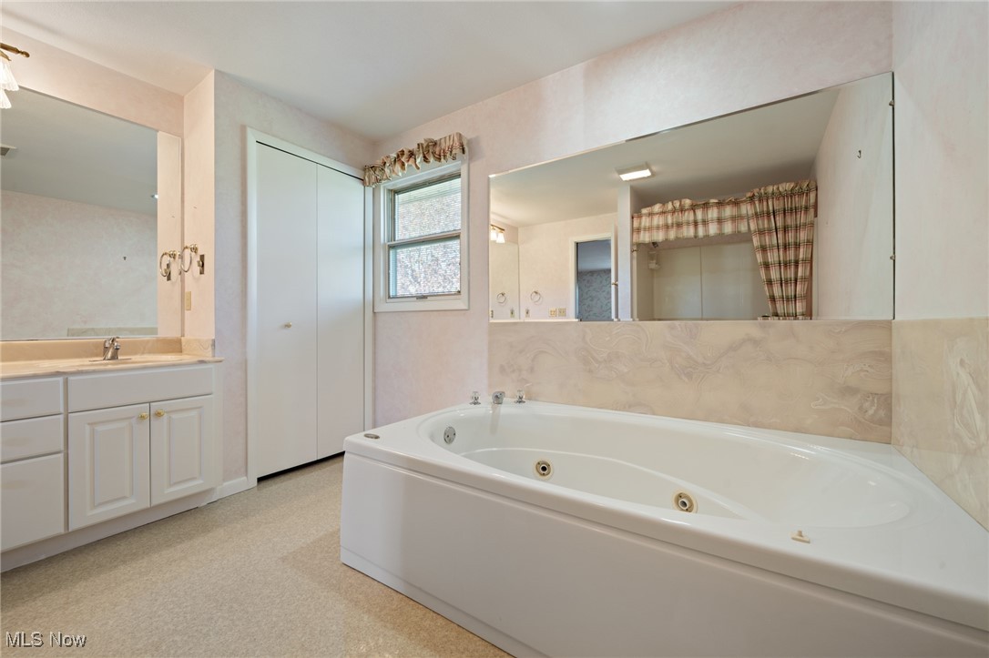 11440 N Durkee Road, Grafton, Ohio image 15