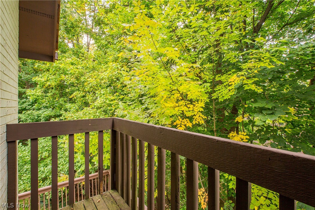 Auburn Knolls Consolidated Con - Residential