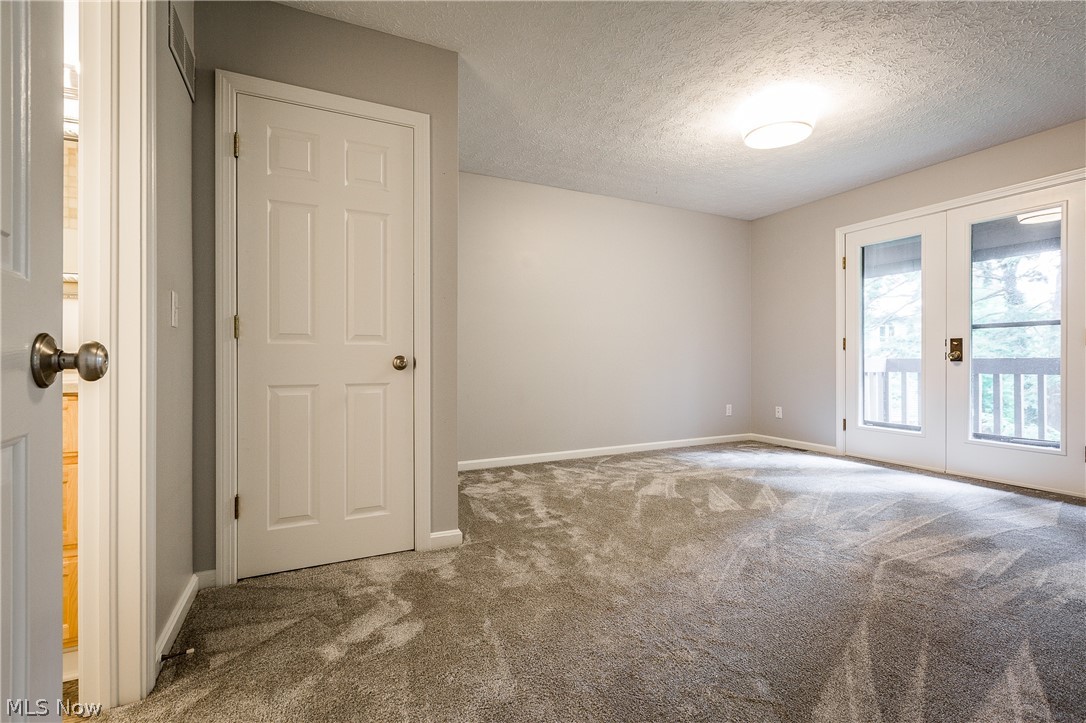 Auburn Knolls Consolidated Con - Residential