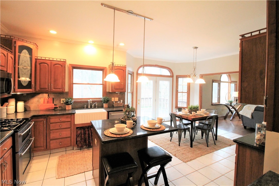 City/Canfield - Residential