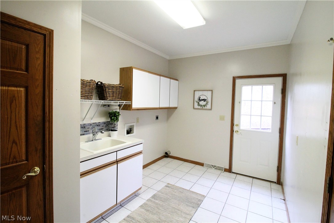 City/Canfield - Residential