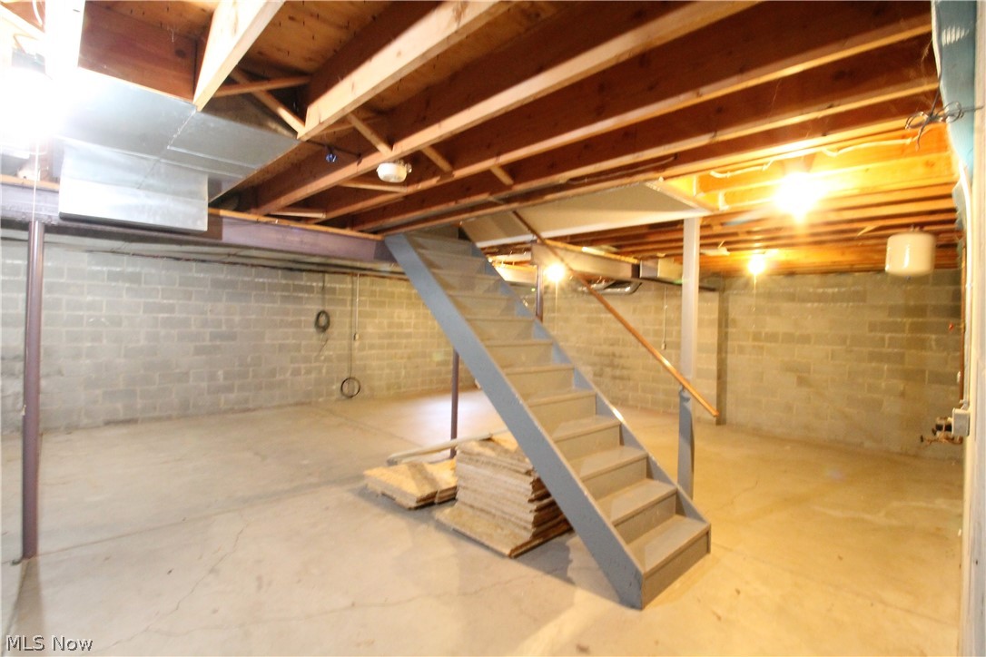 City/Canfield - Residential