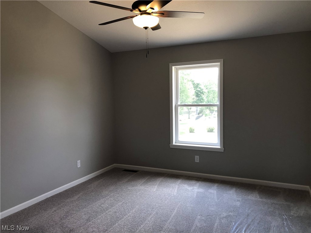 5945 Perry Hills Drive, Canton, Ohio image 6
