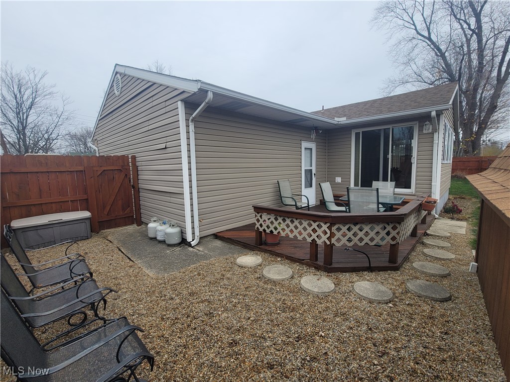 709 Lucille Drive, Elyria, Ohio image 32