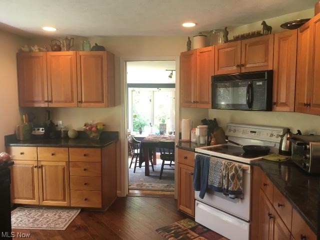 Lake Lucerne - Residential Lease