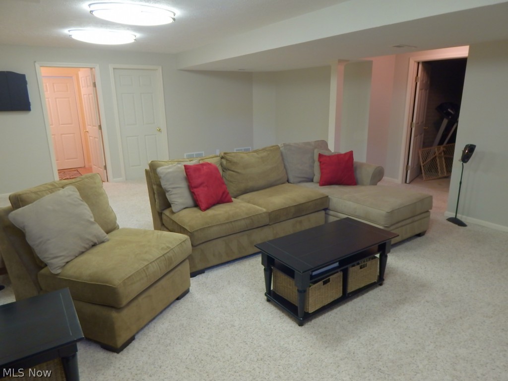 New Hampton Ph 04 - Residential