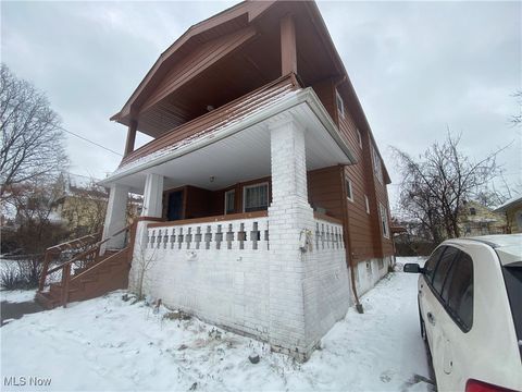 Tiny photo for 14500 Kingsford Avenue, Cleveland, OH 44128 (MLS # 5178659)