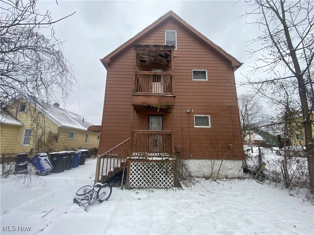 14500 Kingsford Avenue