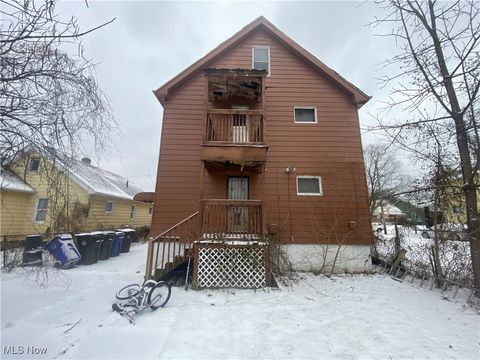 Tiny photo for 14500 Kingsford Avenue, Cleveland, OH 44128 (MLS # 5178659)
