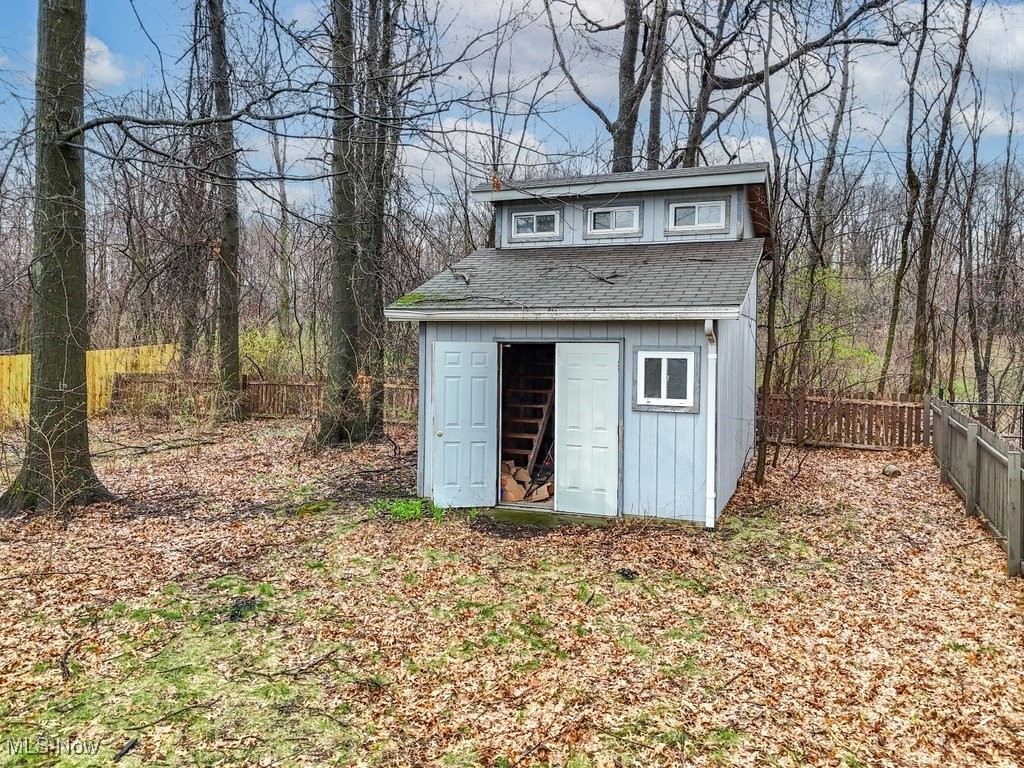 1971 Cherrywood Lane, Akron, Ohio image 39