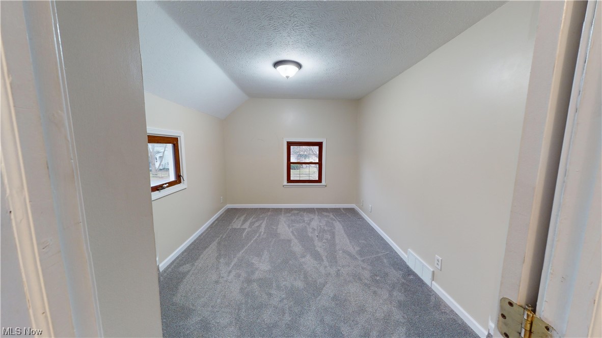 City/Kirtland 01 - Residential