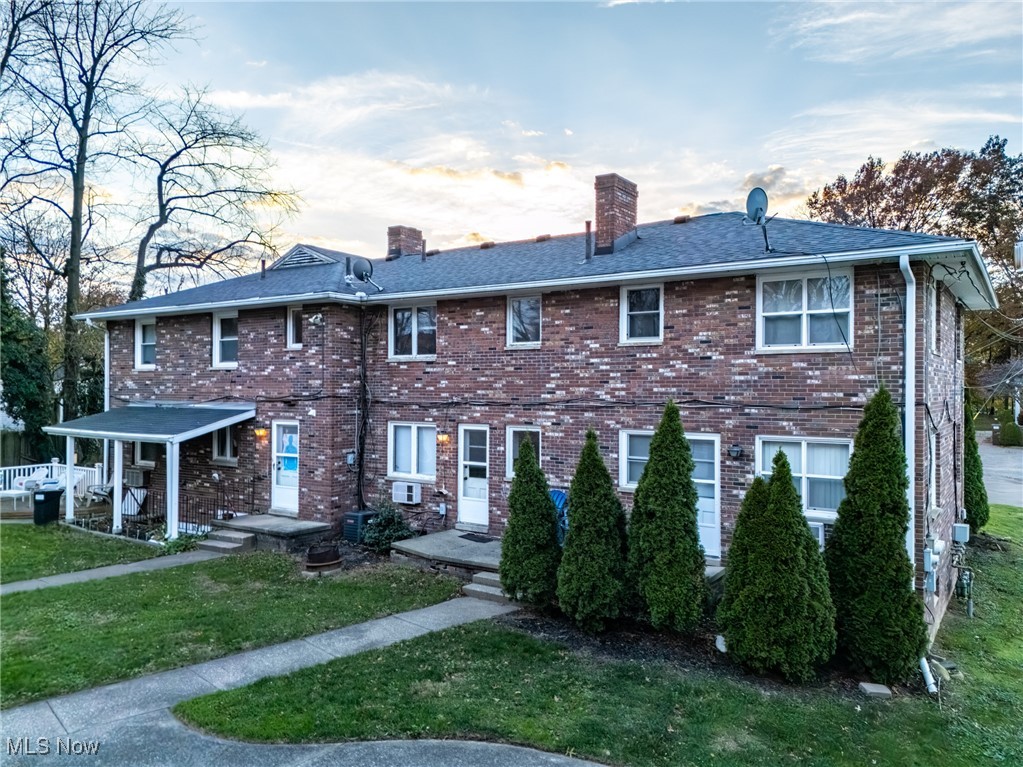 3736 Woodford Avenue NW