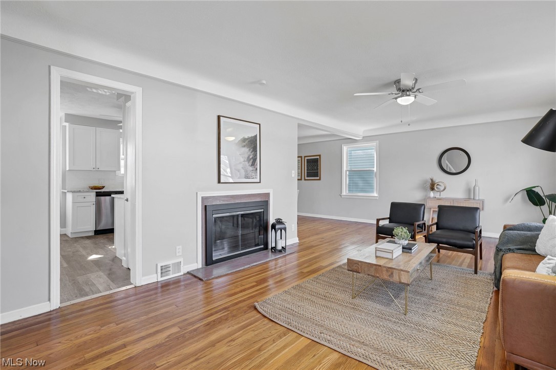 Oxford Manor - Residential