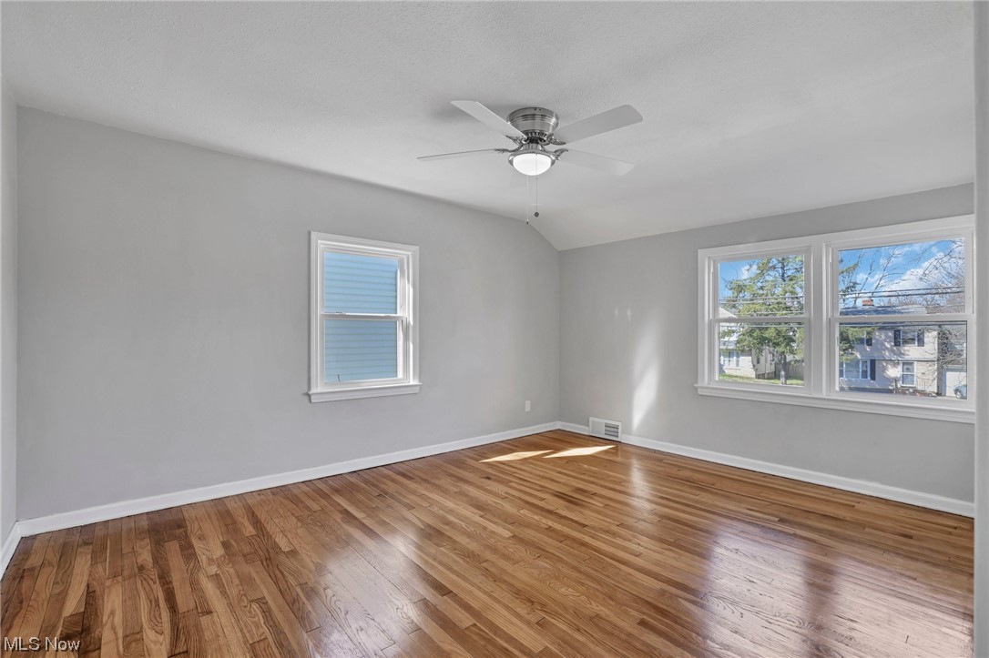 Oxford Manor - Residential