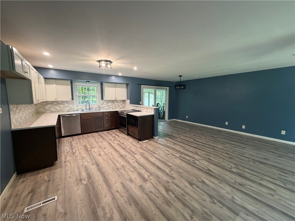 1950 Woodland Drive