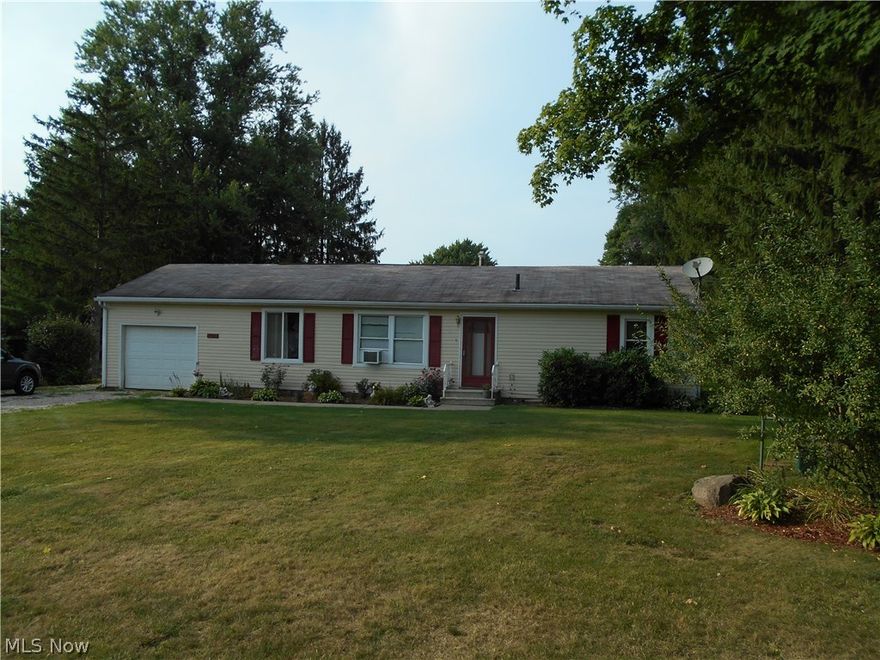 Nice ranch listing in Norton, offers open concept design. 3 bedrooms, 1st floor laundry, living room & family room with open kitchen and dining room, attached garage with 2 plus car. Pole barn in back. Fenced in backyard. Sellers will do some painting. Seller selling AS-IS, seller will not make or pay for any repairs.