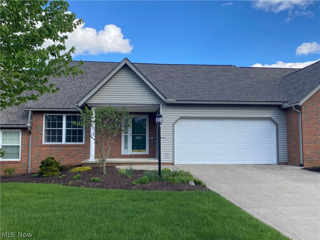 1576 Cape Cod Drive Condo - Residential
