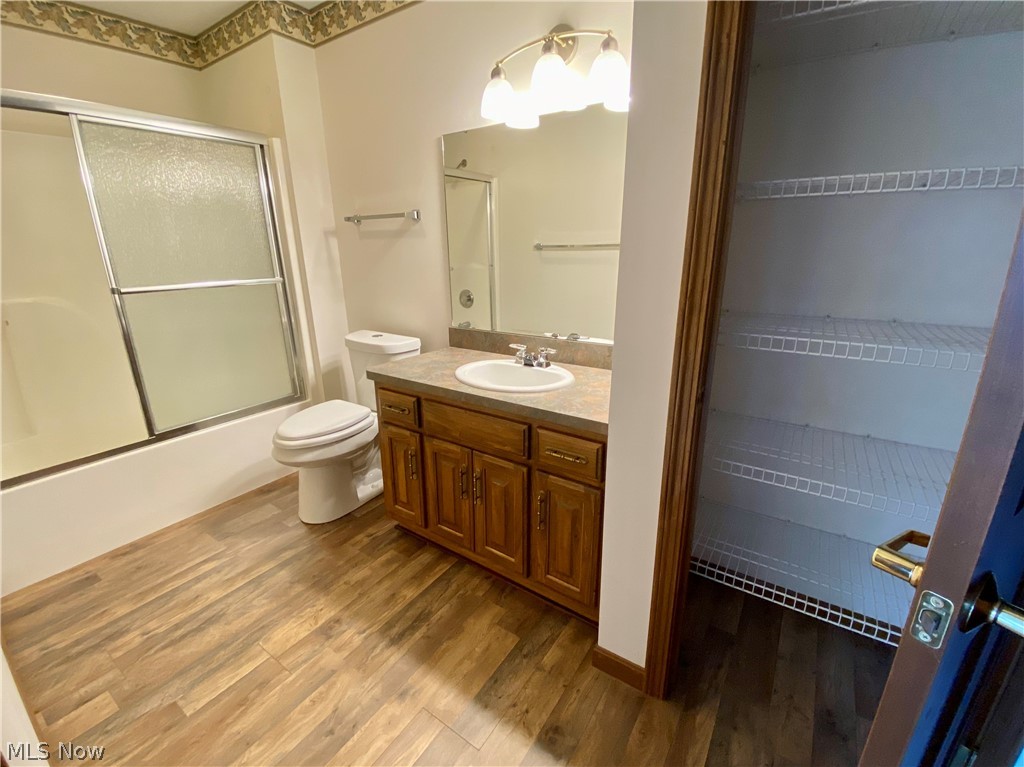 1576 Cape Cod Drive Condo - Residential
