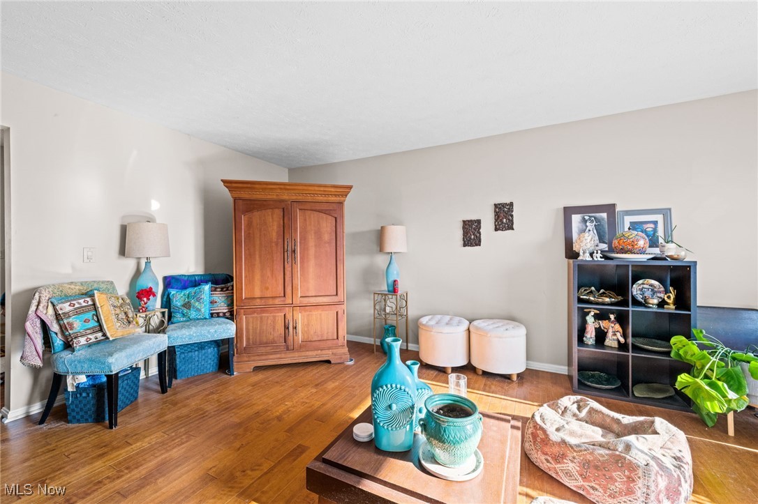 Medina - Residential