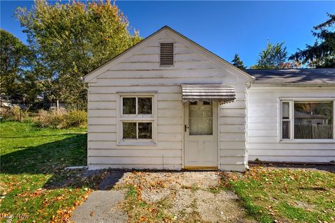 Homes For Sale - 1538 Republic Avenue<br/> Mahoning County, Youngstown, OH 44505