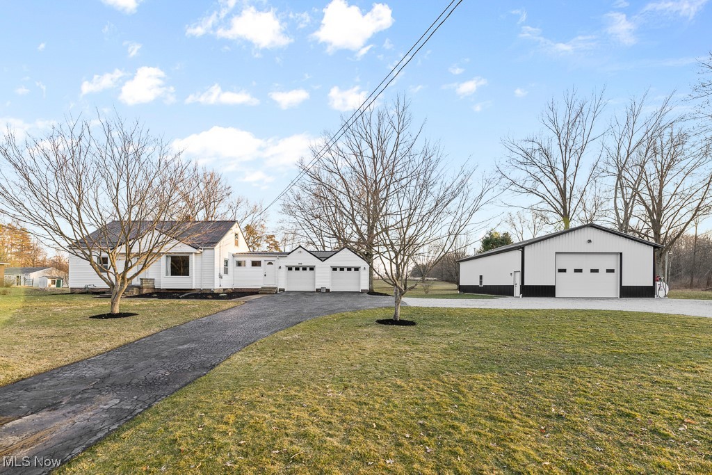 15910 Cenfield Street, Alliance, Ohio image 4