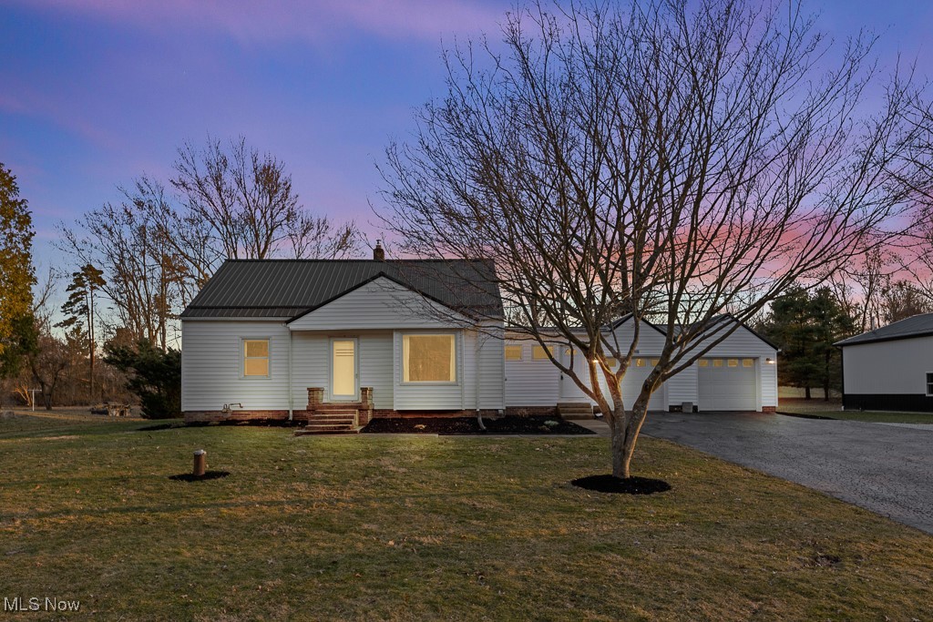 15910 Cenfield Street, Alliance, Ohio image 42