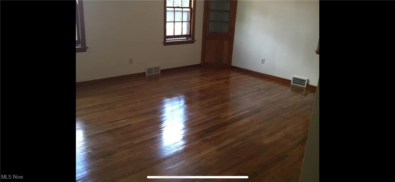 2965 S Moreland Boulevard