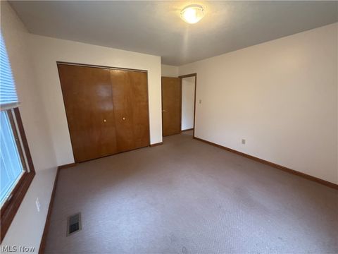 Tiny photo for 4044 Mogadore Road, Kent, OH 44240 (MLS # 5190793)