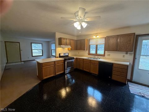 Tiny photo for 4044 Mogadore Road, Kent, OH 44240 (MLS # 5190793)